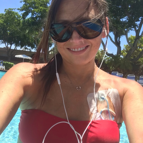 Meet your posher!!! Crohn’s warrior 💜💜 - Picture 5 of 7